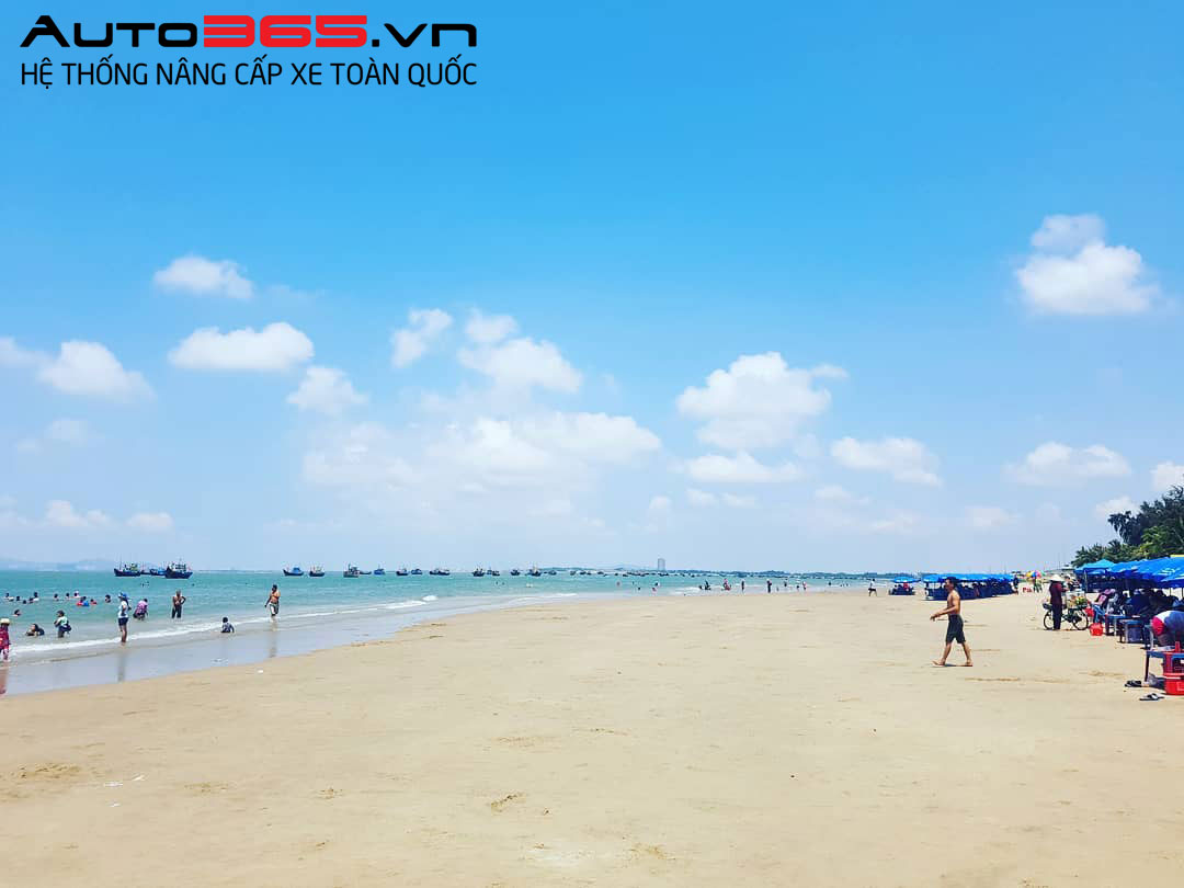 Biển Long Hải