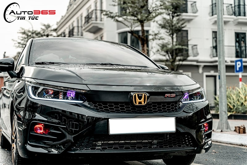 xe-Honda-CIVIC-top-ban-chay.jpg