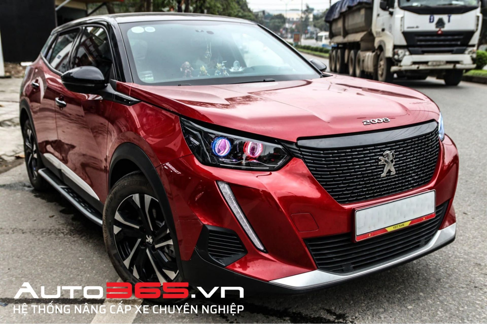 PEUGEOT-2008-do-bi-led.jpg