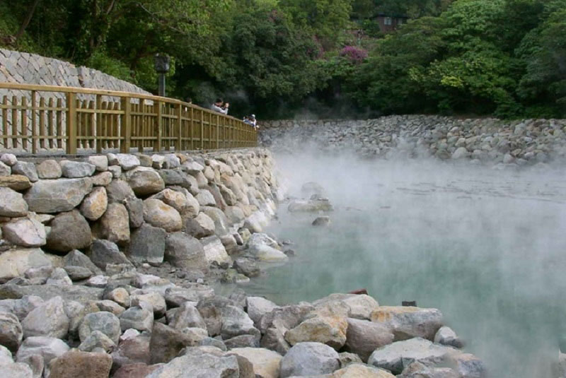 Khu du lịch suối khoáng nóng Kim Bôi