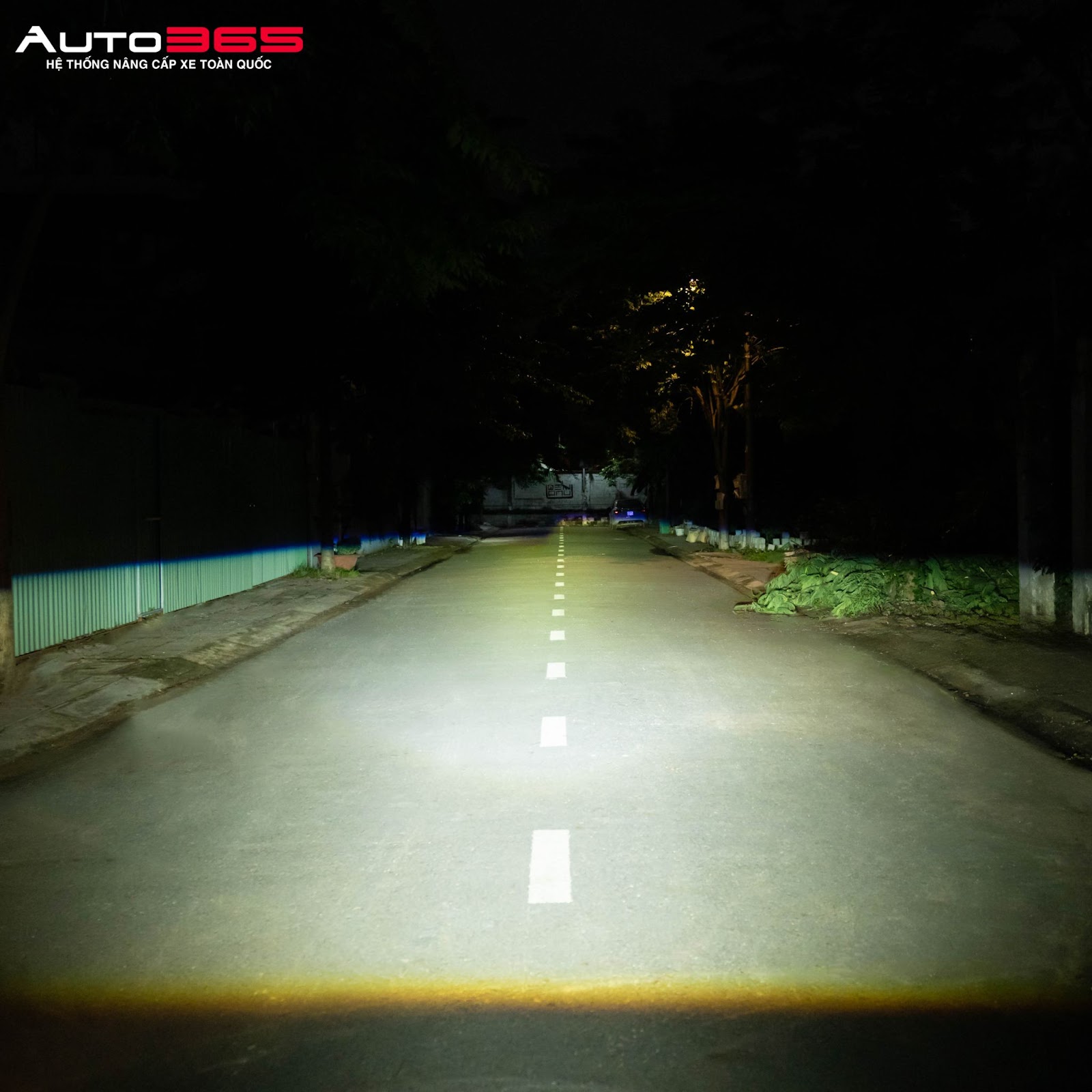 BI LED X-LIGHT V20 2023 9+1+1 (Hộp nguyên bản)