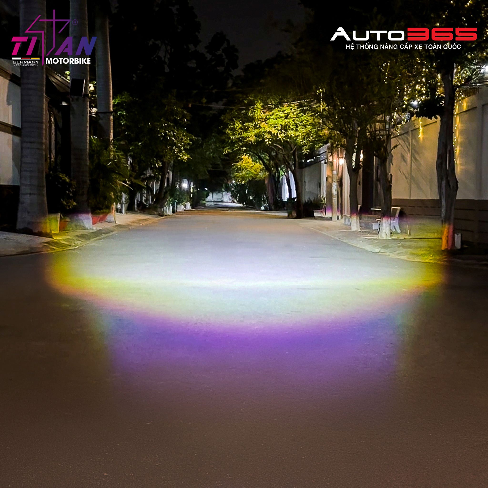 ĐÈN TRỢ SÁNG TITAN MOTO M10 PLUS