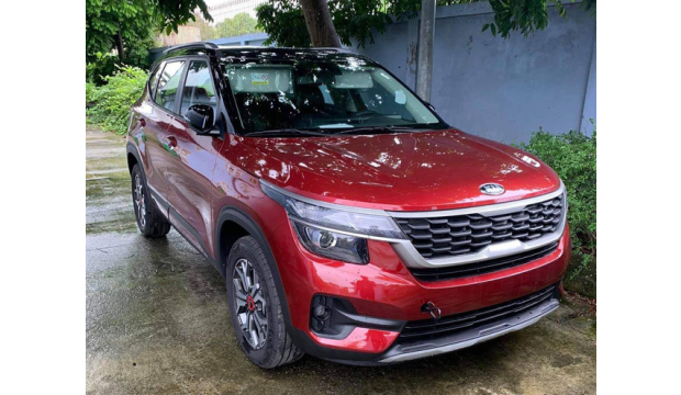 KIA Seltos bản Deluxe với màn hình audio “có như không”