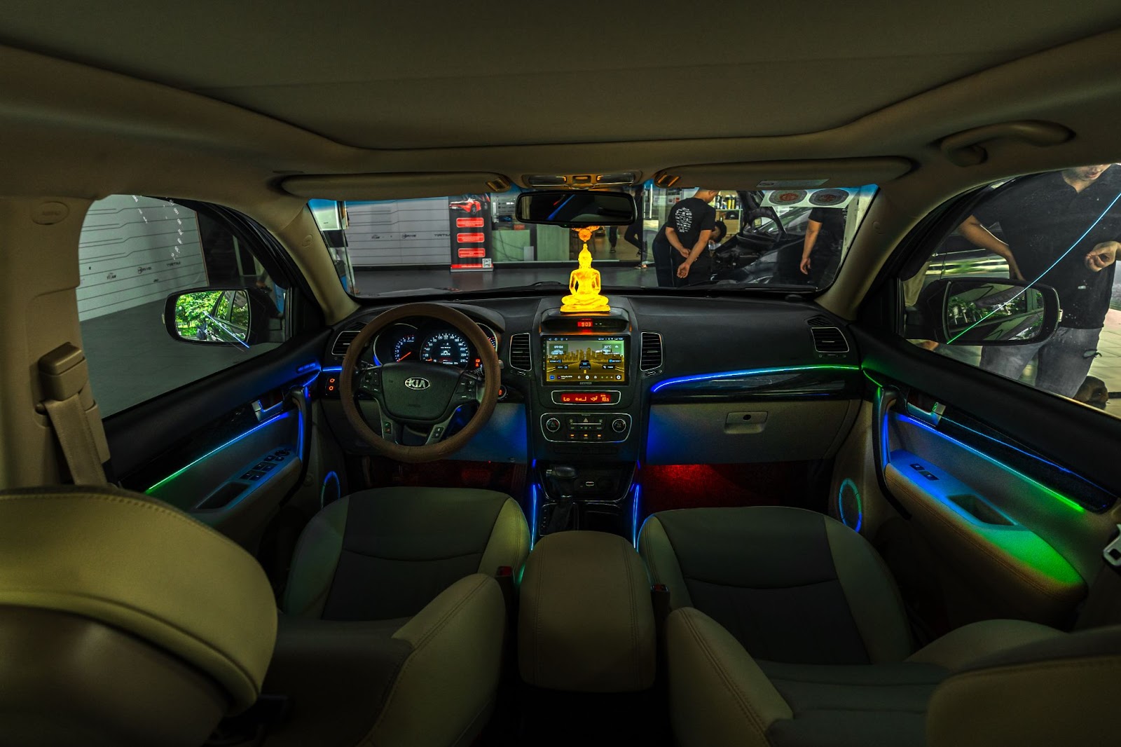 kia-sorento-vo-doi-voi-goi-do-100-trieu-tai-auto365-4.jpg