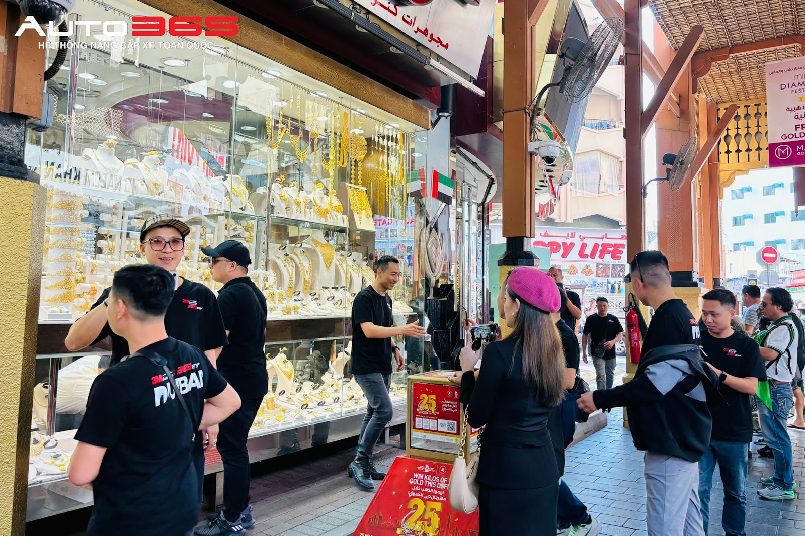 365-group-to-chuc-chuyen-du-lich-dubai-tri-an-dai-ly-va-nha-phan-phoi-5.jpg