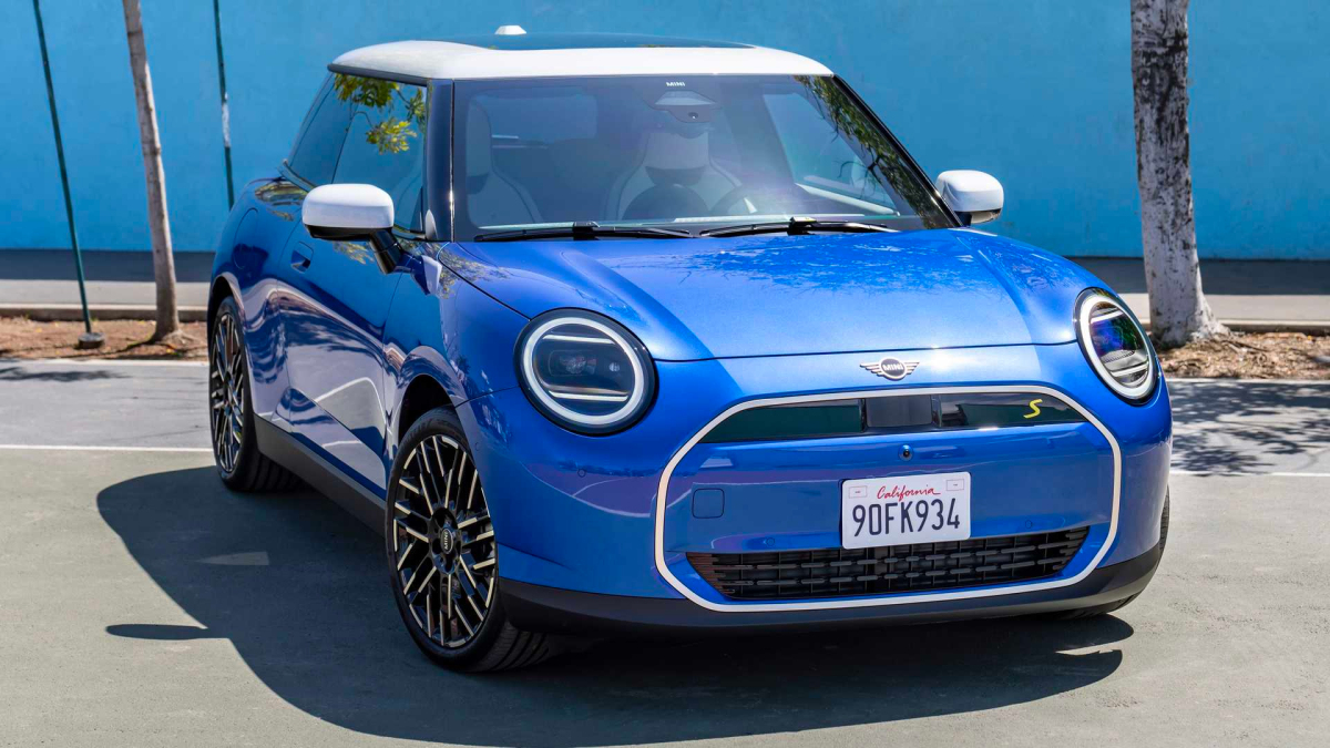 Thiet-ke-ngoai-that-moi-cua-Mini-Cooper.jpg