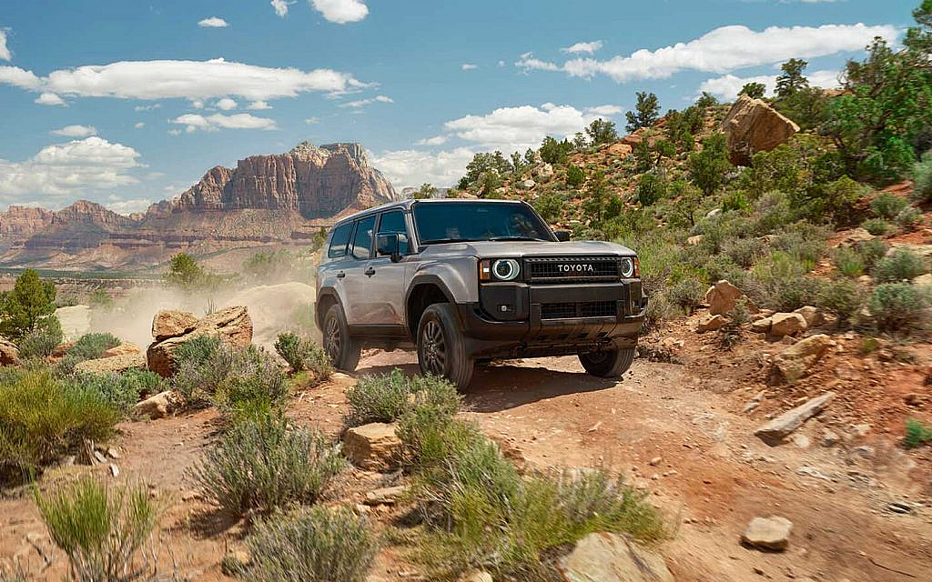 TOYOTA-LAND-CRUISER-2024-2.jpg