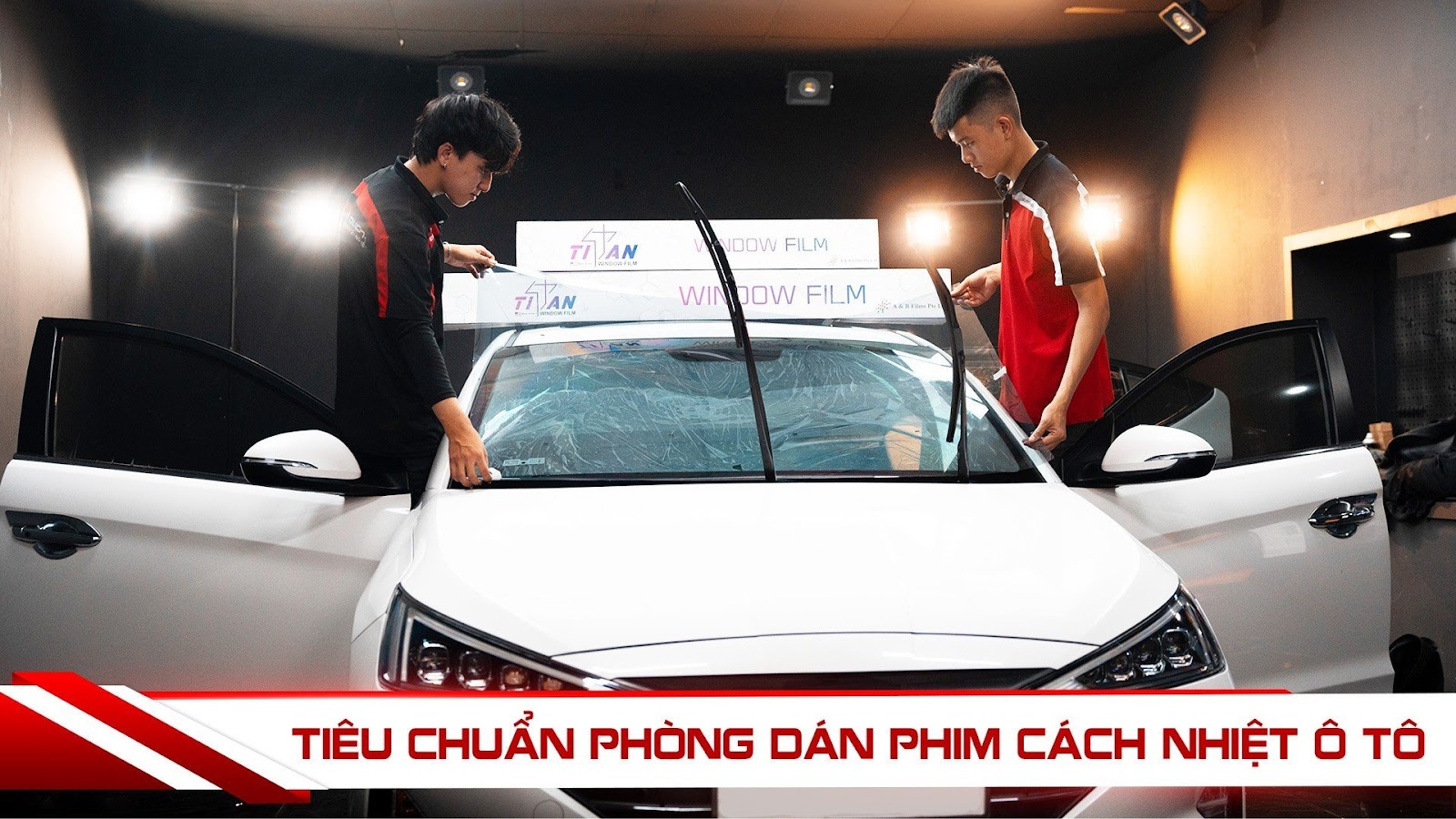 TIEU-CHUAN-PHONG-DAN-PHIM-CACH-NHIET-O-TO.jpg
