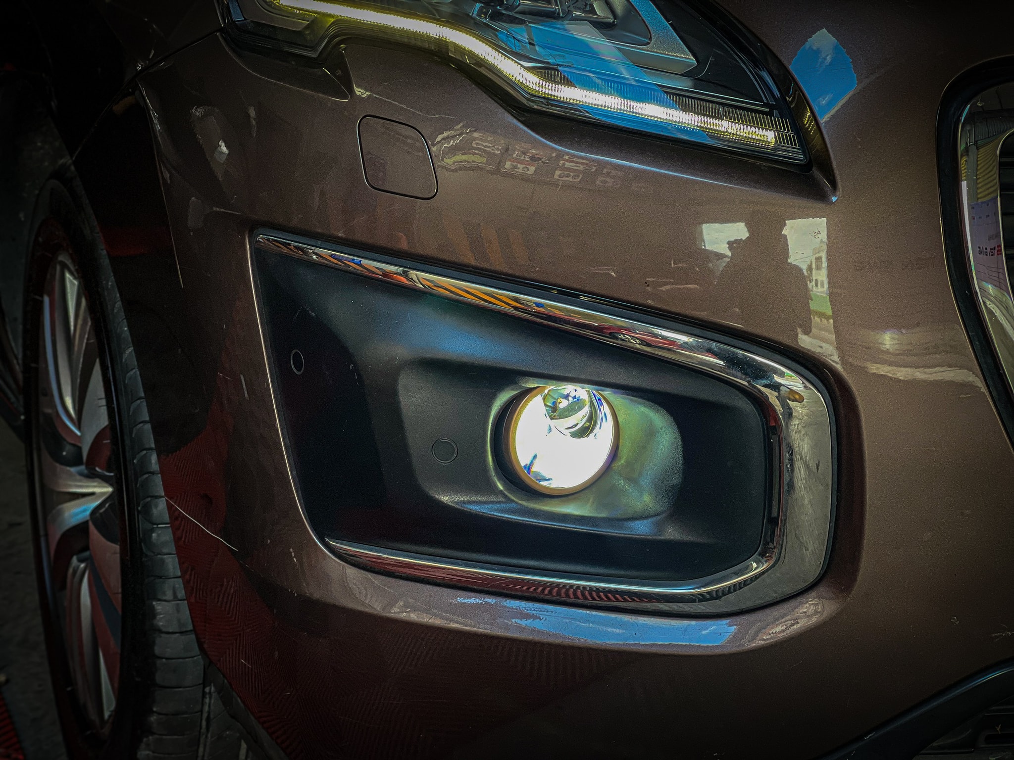 do-den-peugeot-7.jpg