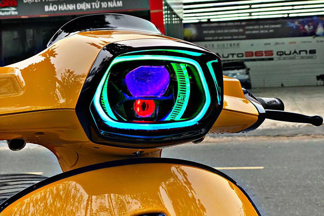 vespa-do-den-10.jpg