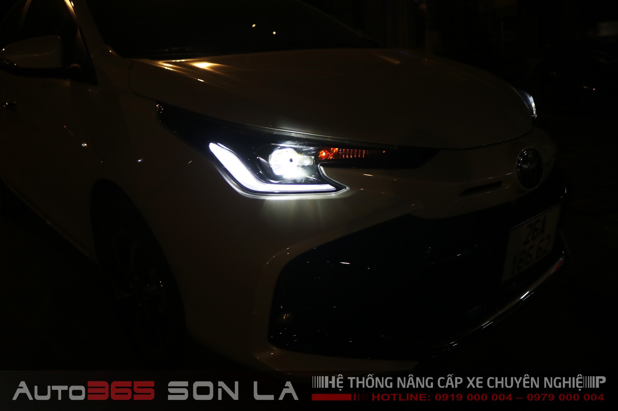 Toyota Vios lắp Bi Led X-Light V30 Ultra 2023