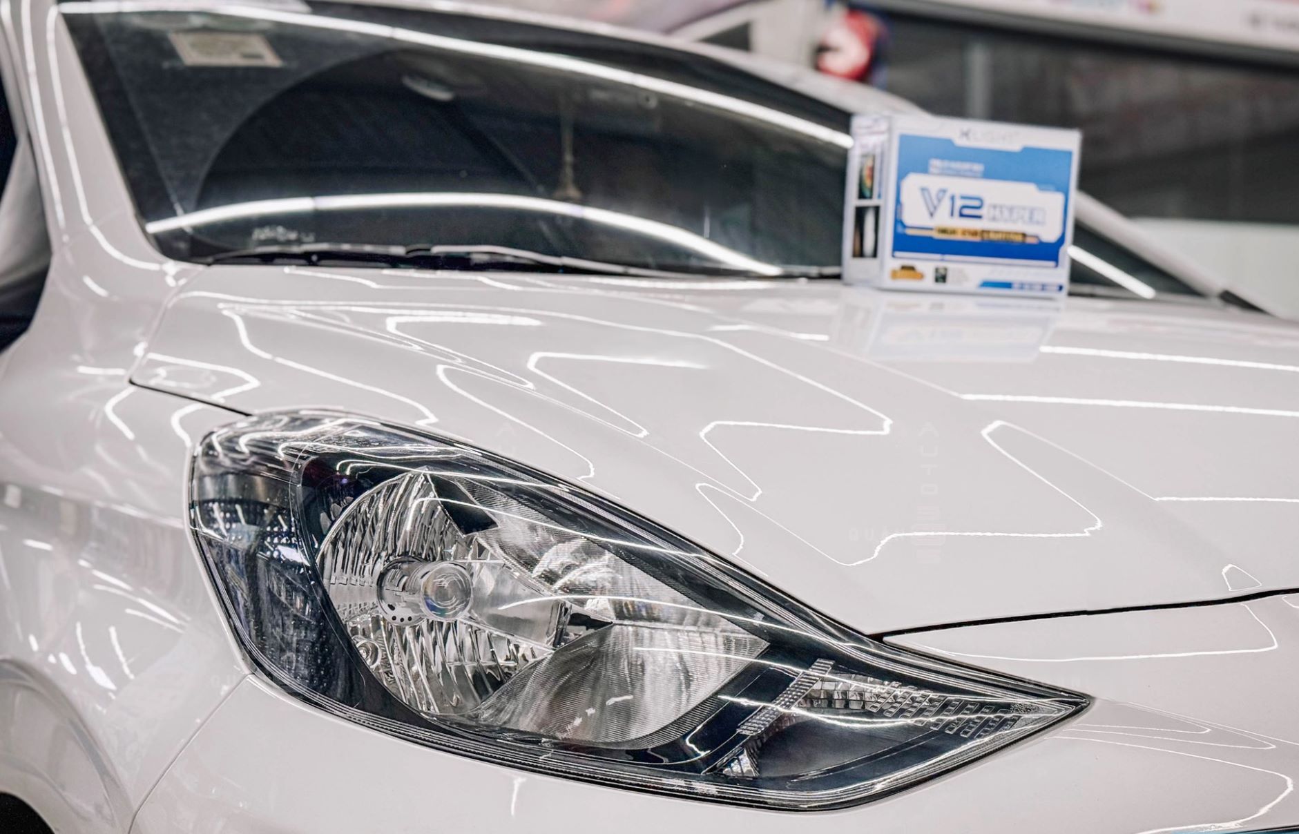 hinh-anh-xe-lap-bi-led-mini-x-light-v12-hyper-9.jpg