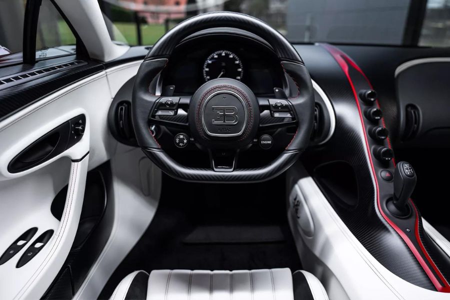 Bugatti Chiron dragon