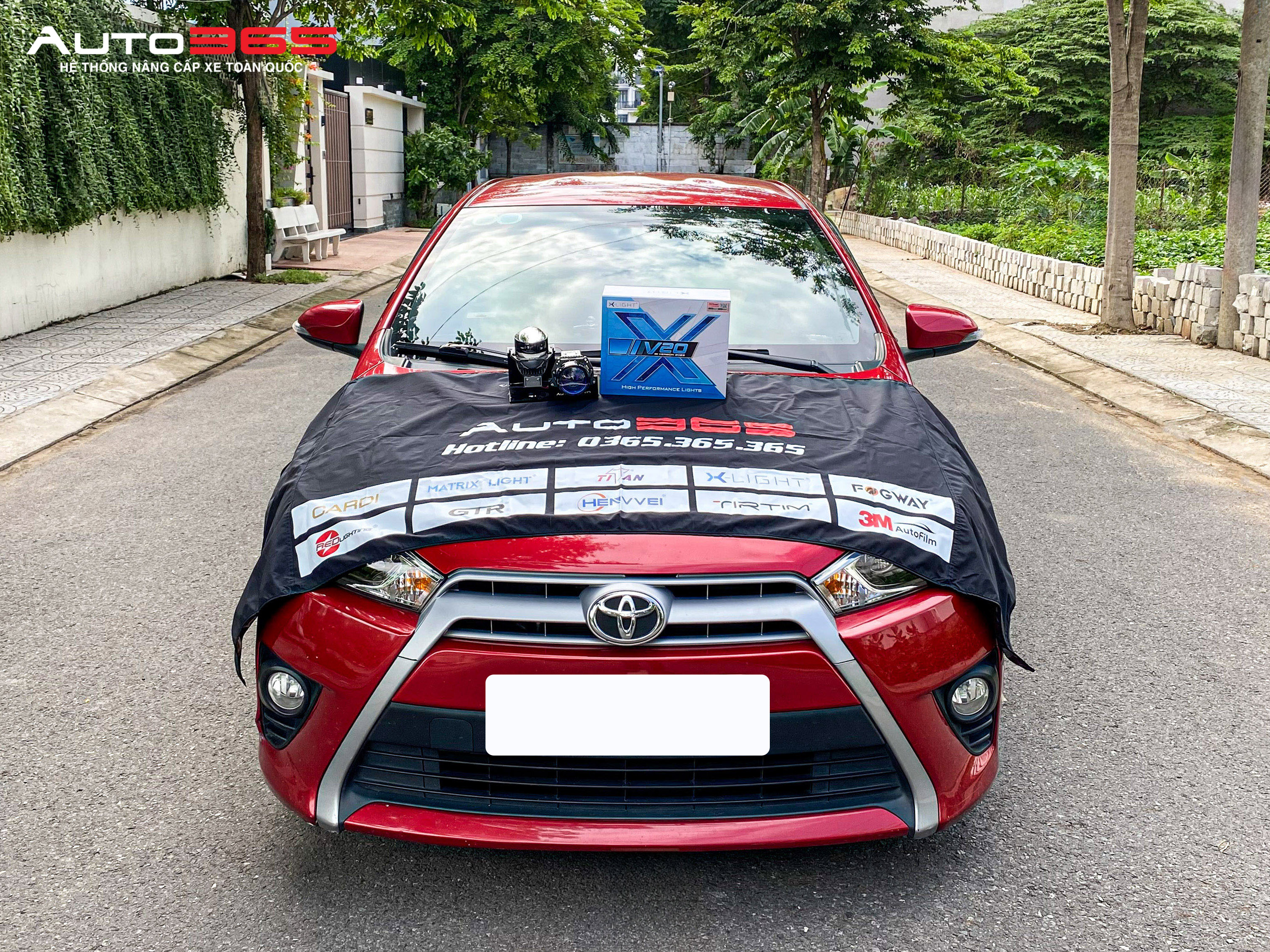 do-den-toyota-yaris-1.jpg