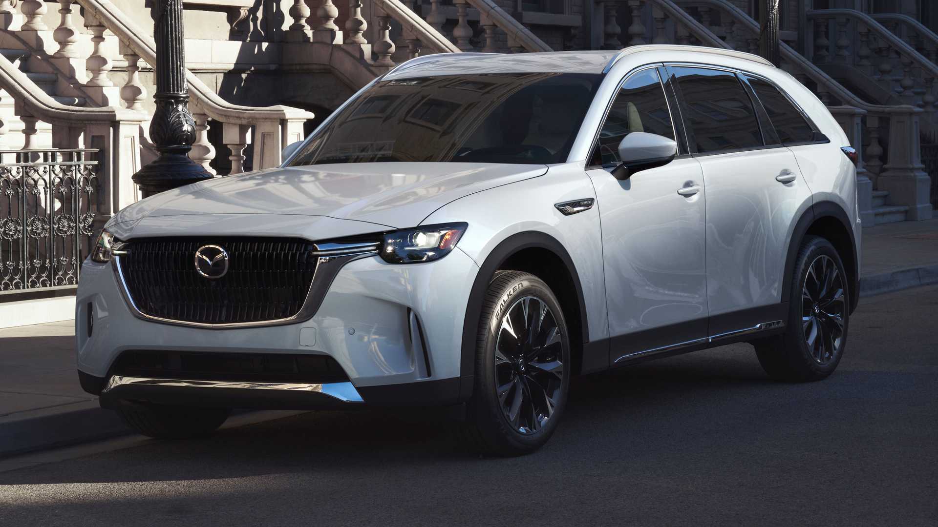 mazda cx-70-3.jpg