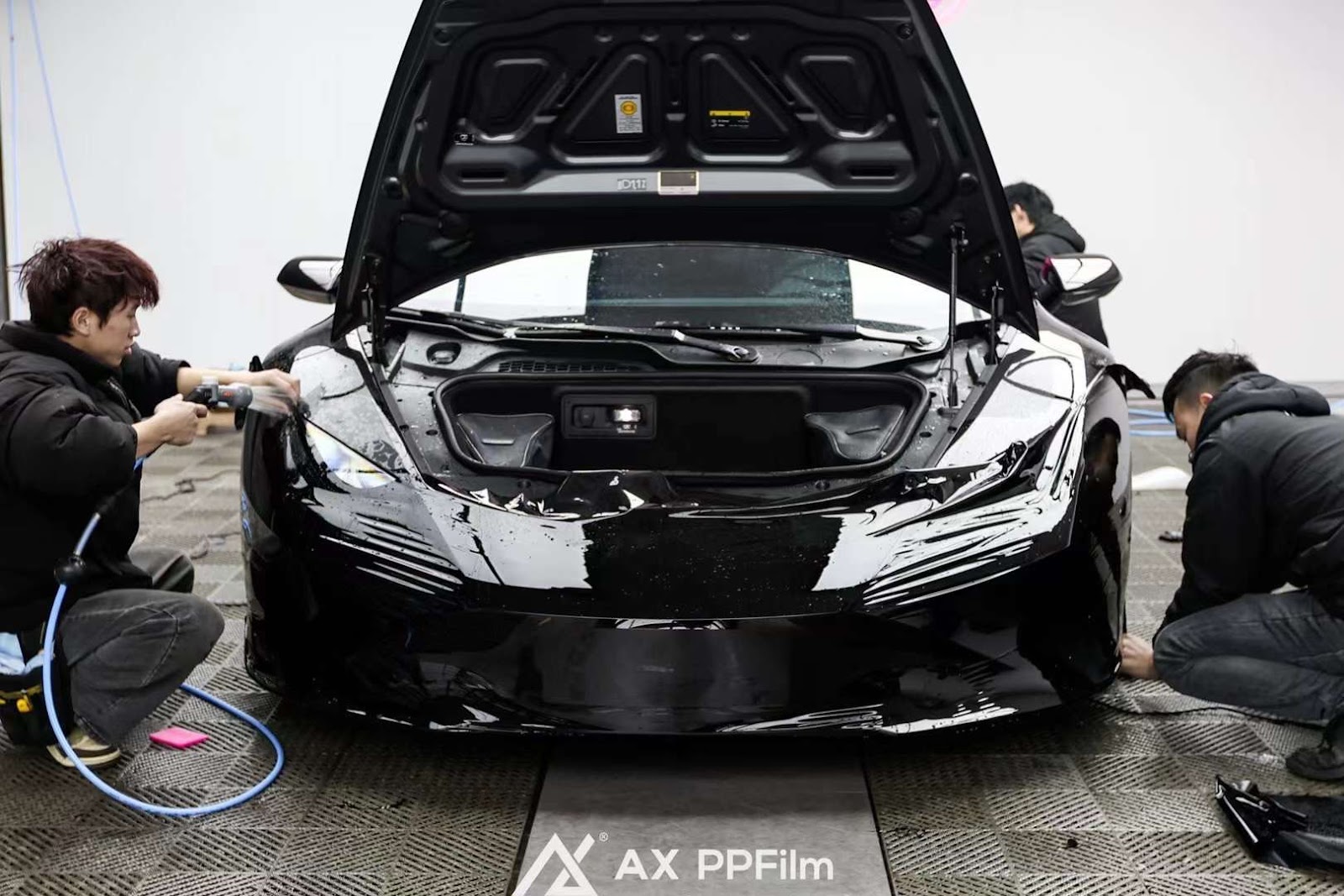 lamborghini-huracan-evo-dan-ax-color-ppf-super-black-3.jpg
