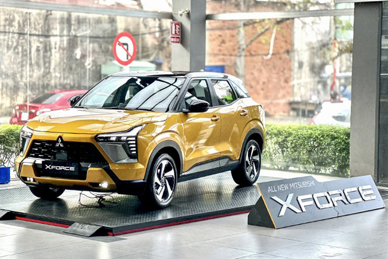 mitsubishi-xforcr-phien-ban-ultimate-1.jpg