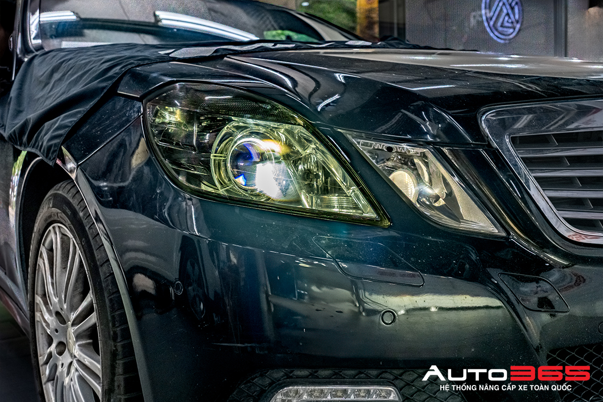 mercedes-e300-do-den-bi-laser-titan-platinum-plus-5.jpg