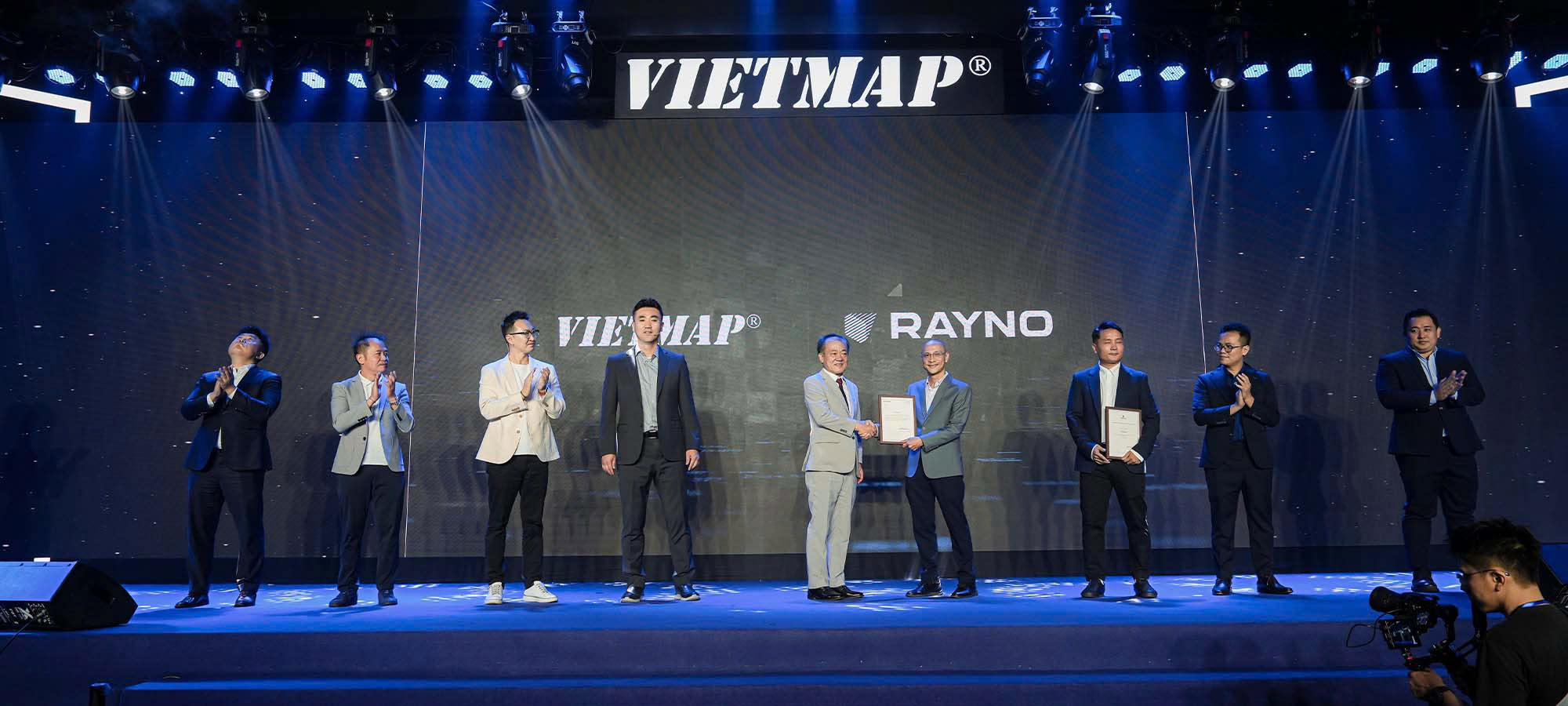 vietmap-gioi-thieu-cong-nghe-moi-trong-su-kien-vietmap-2024-revo-4.jpg
