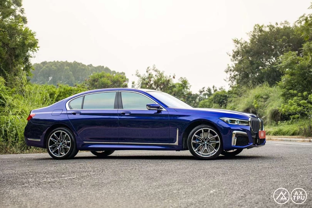 bmw-740li-dan-ax-color-ppf-royal-indigo-2.jpg