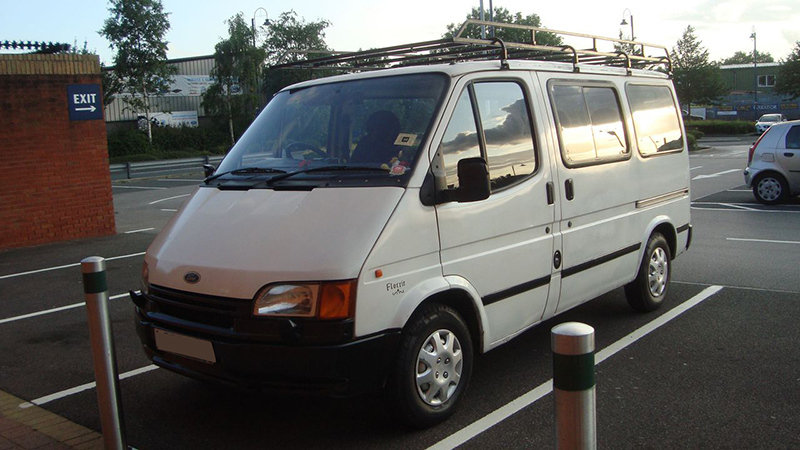 cac-doi-xe-ford-transit-5.jpg