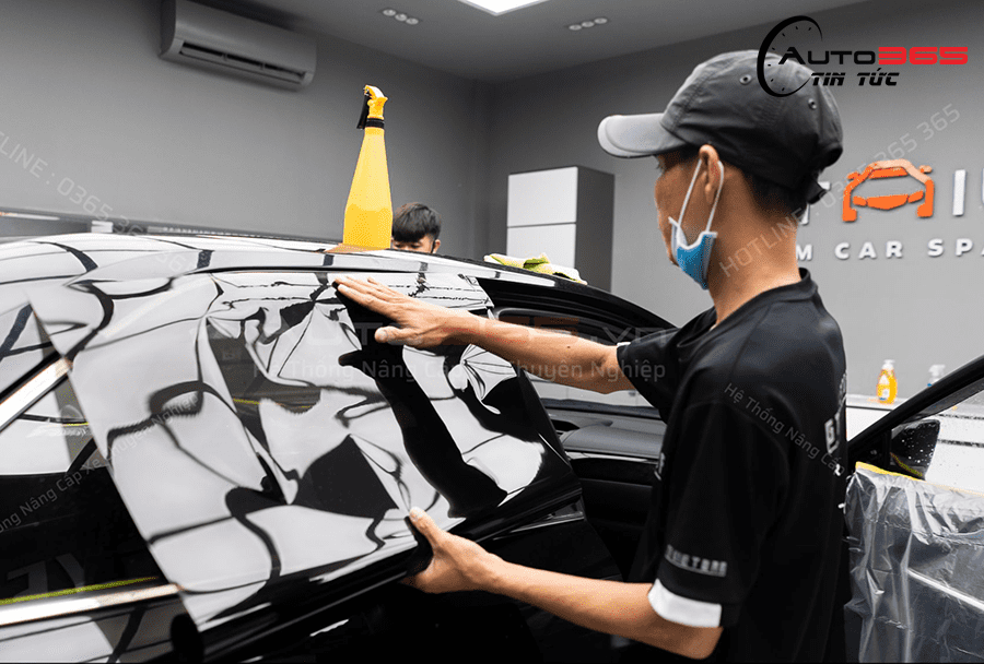 bảo vệ ô tô dưới trời nắng bằng cách dán phim cách nhiệt 3m