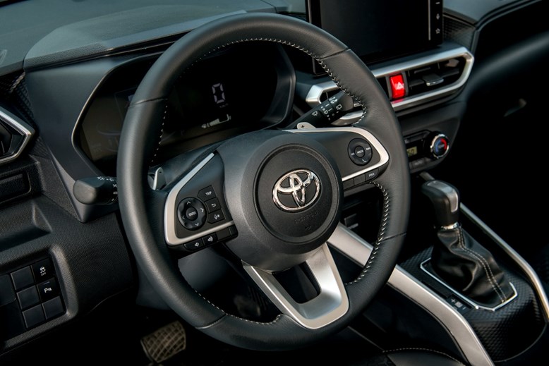 toyota-raize-1.jpeg