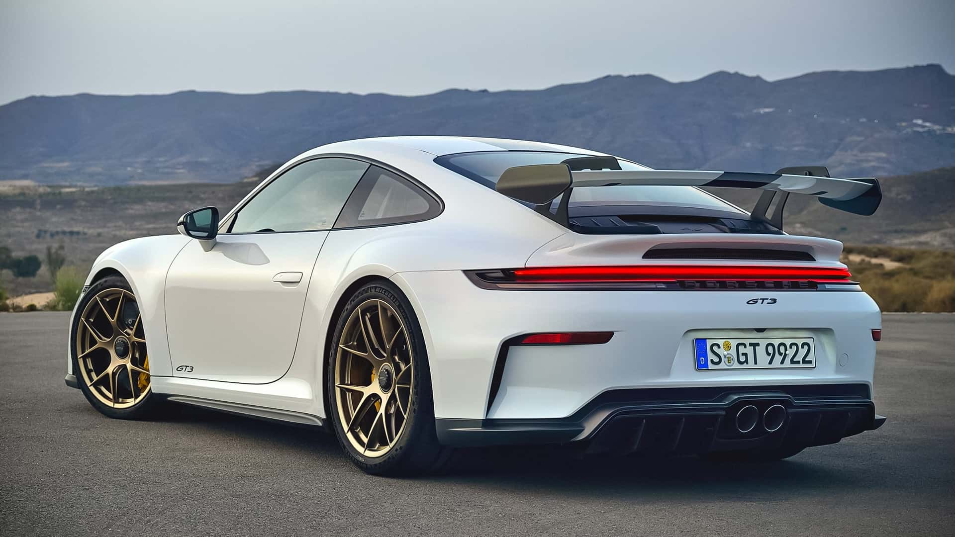 Porsche-911-GT3-2025-1.jpg