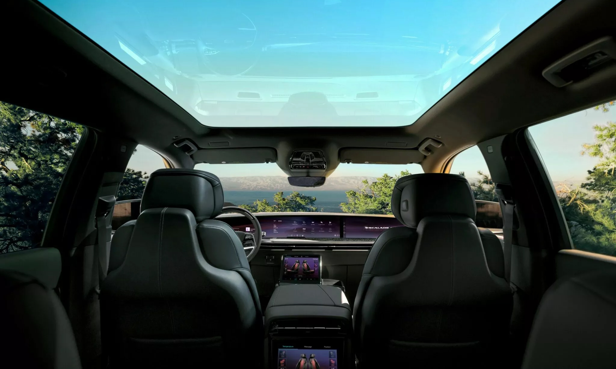 Cadillac-Escalade-IQL-5.jpg