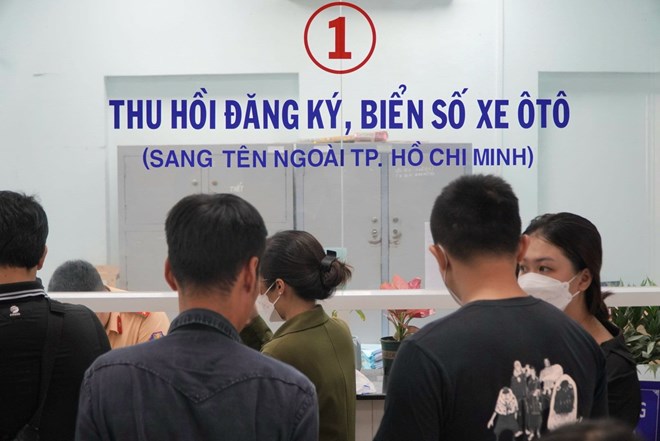 sang-ten-chu-xe.jpg
