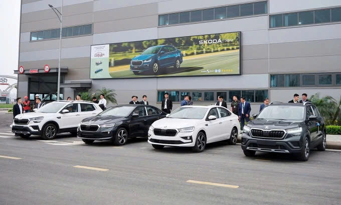 skoda-slavia.jpg