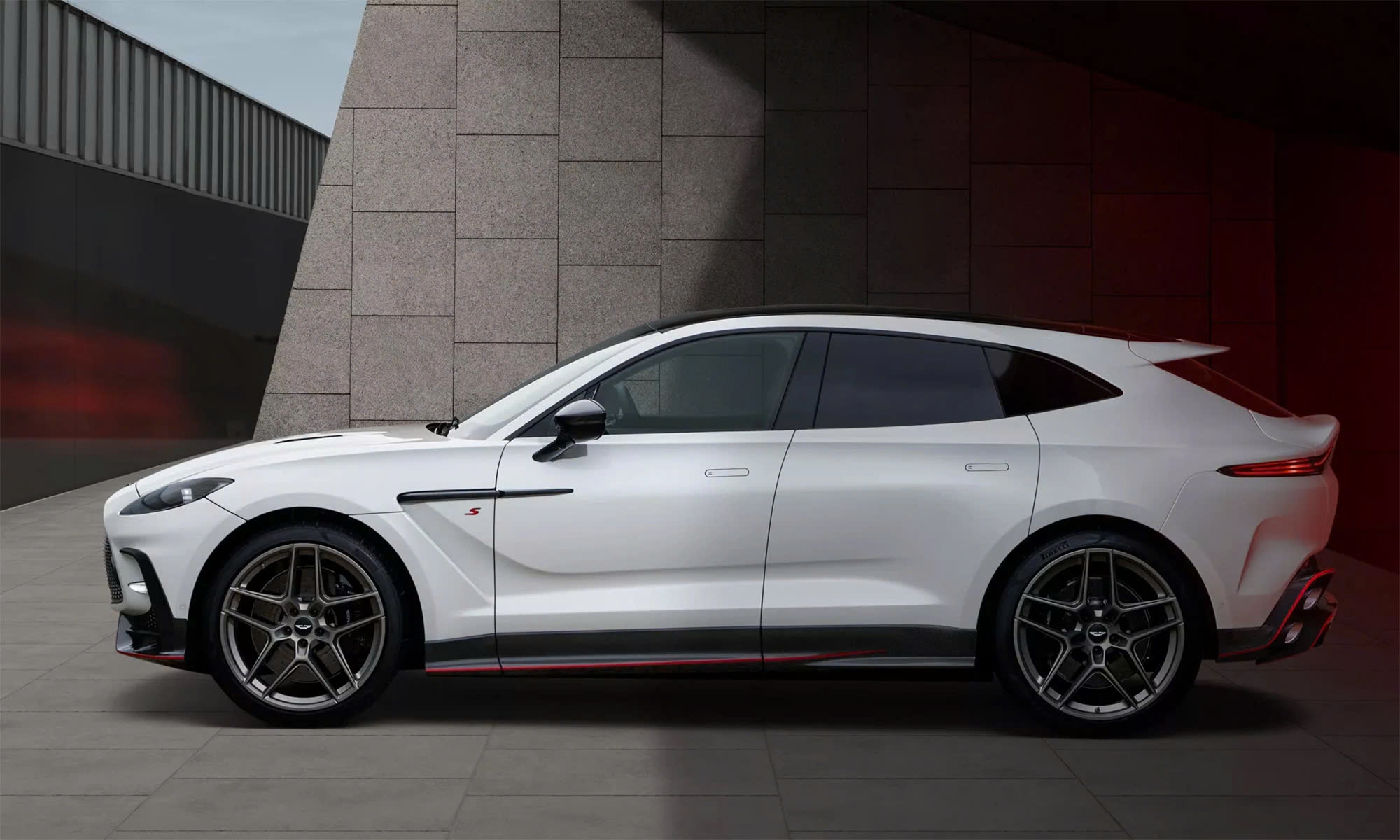 aston-martin-dbx-s-1.jpg