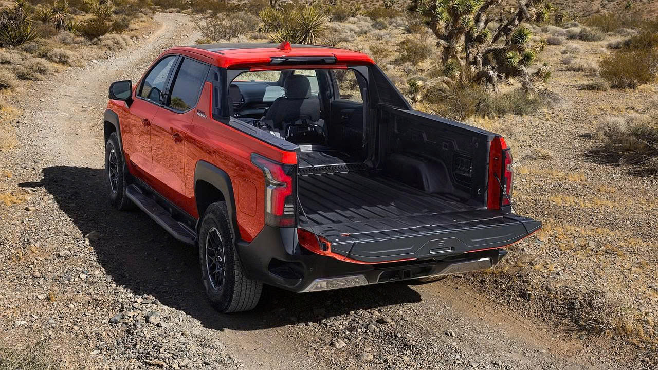 Chevrolet-Silverado-EV -2.jpg