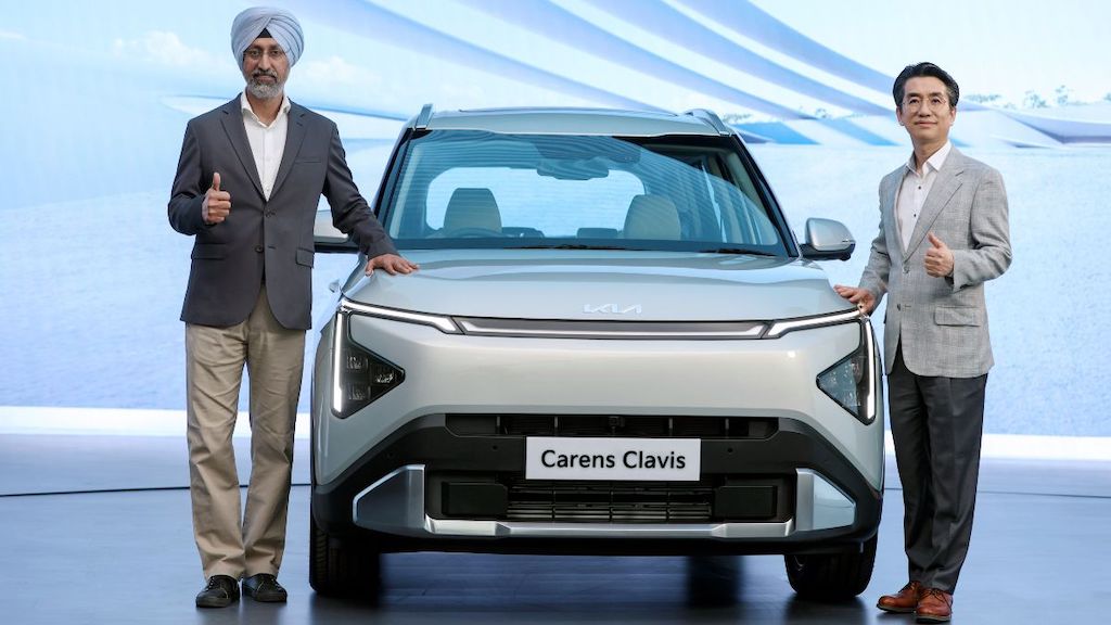 kia-carens-clavis.jpg