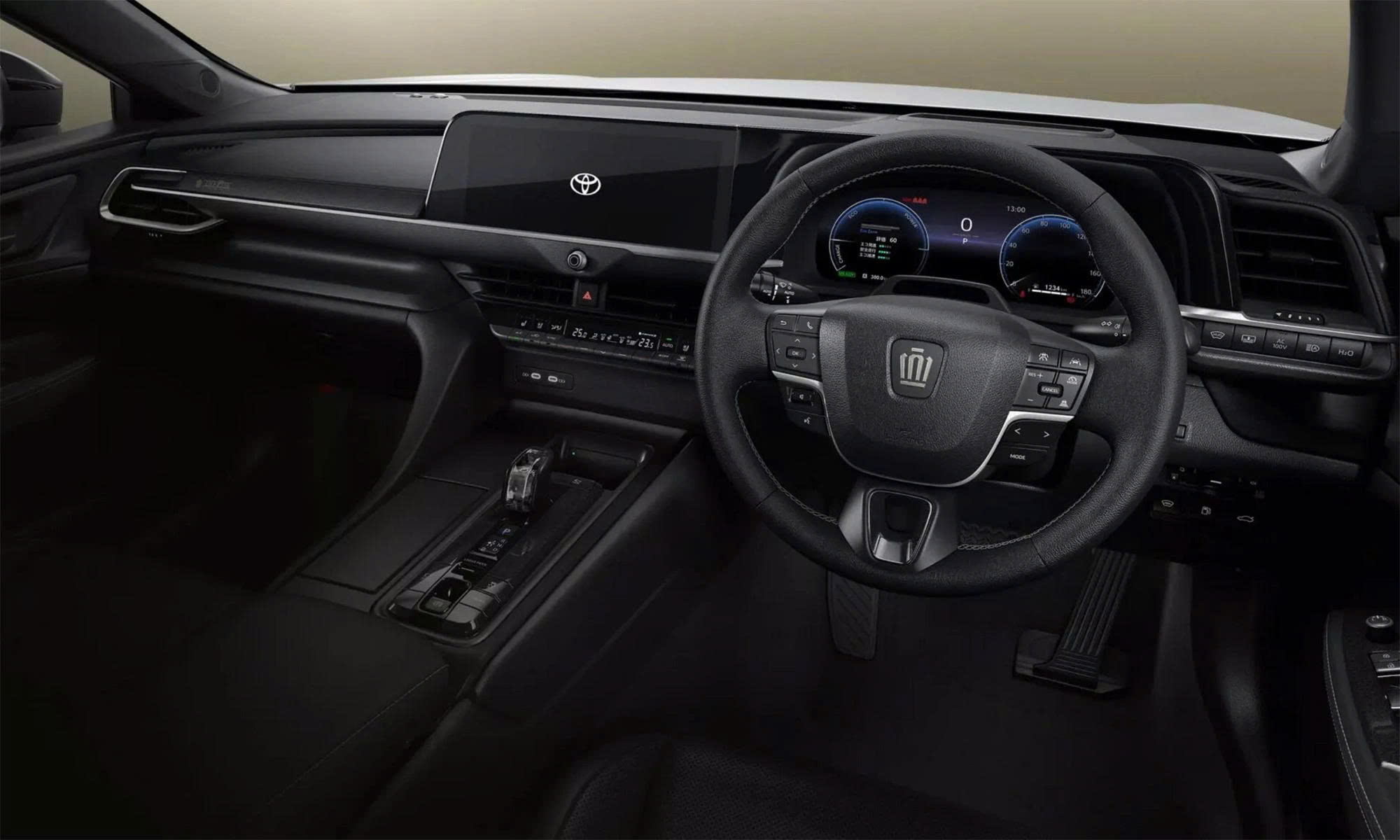 toyota-crown-1.jpg