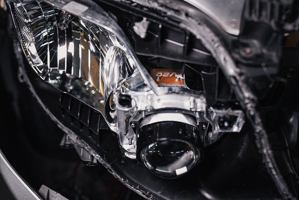 toyota-do-den-bi-led-1.jpg