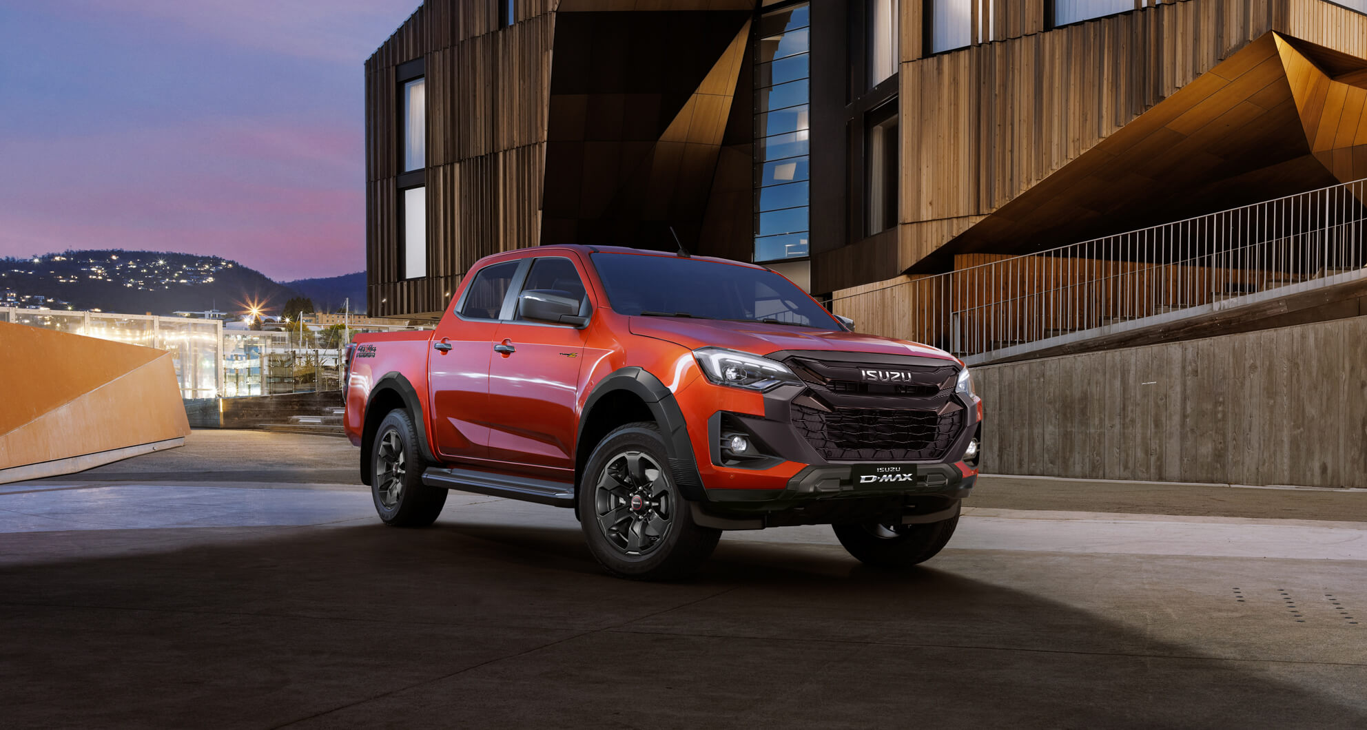 bang-gia-isuzu-thang-7.jpg