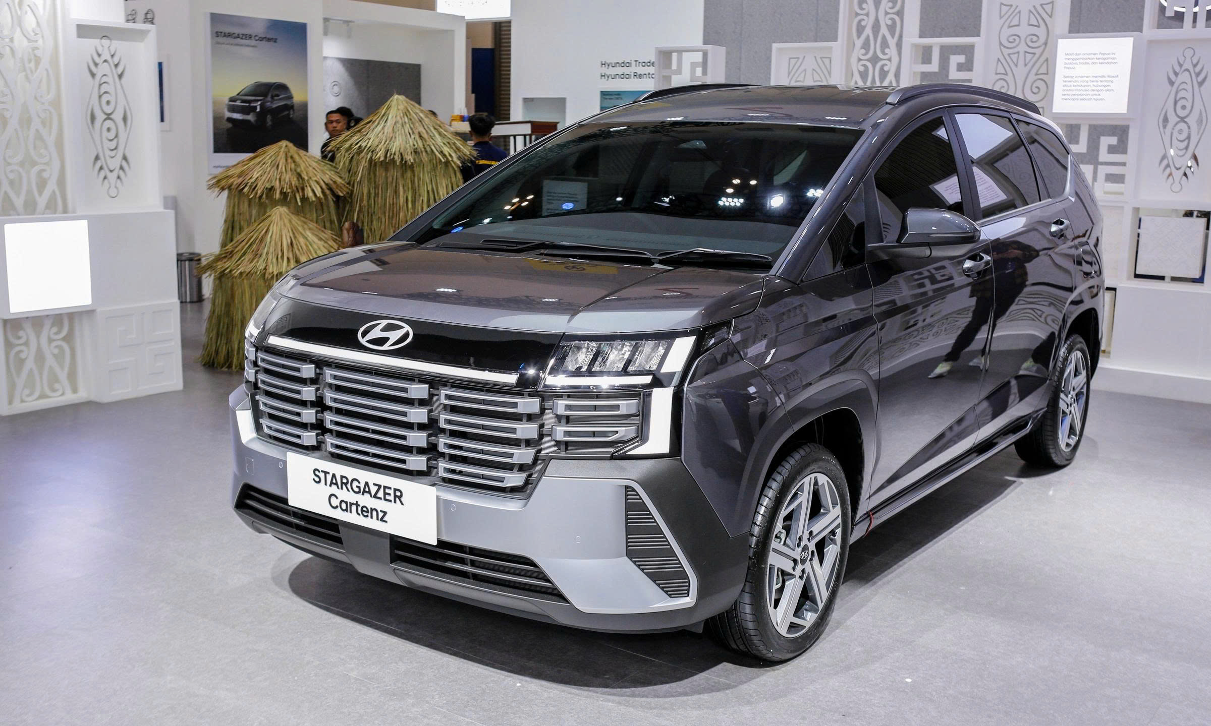 hyundai-starrgazer-1.jpg