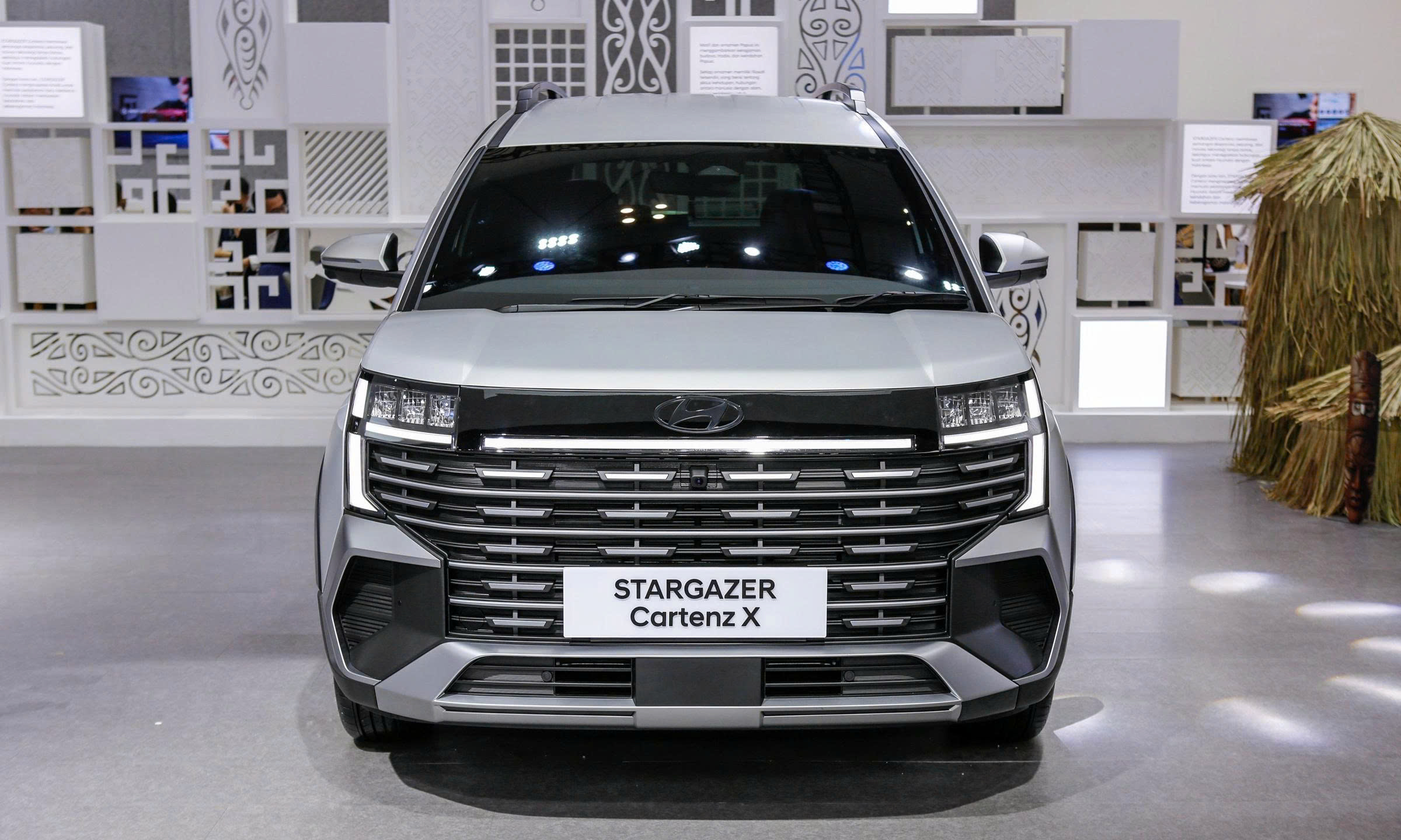 hyundai-starrgazer.jpg