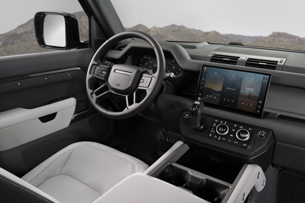 bang-gia-land-rover-1.jpg