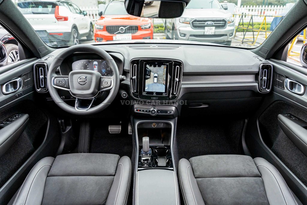 bang-gia-xe-volvo-1.jpg