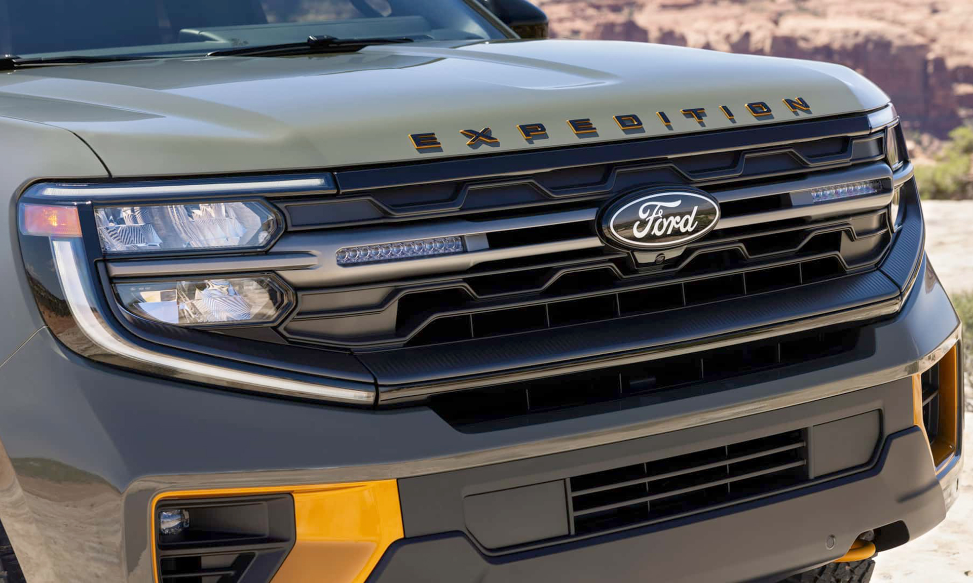 Ford-Expedition-2025-2.jpg