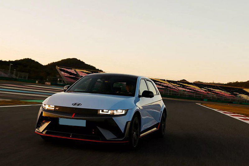 hyundai-ioniq-5-n-he-lo-thoi-gian-ve-viet-nam-3.jpg