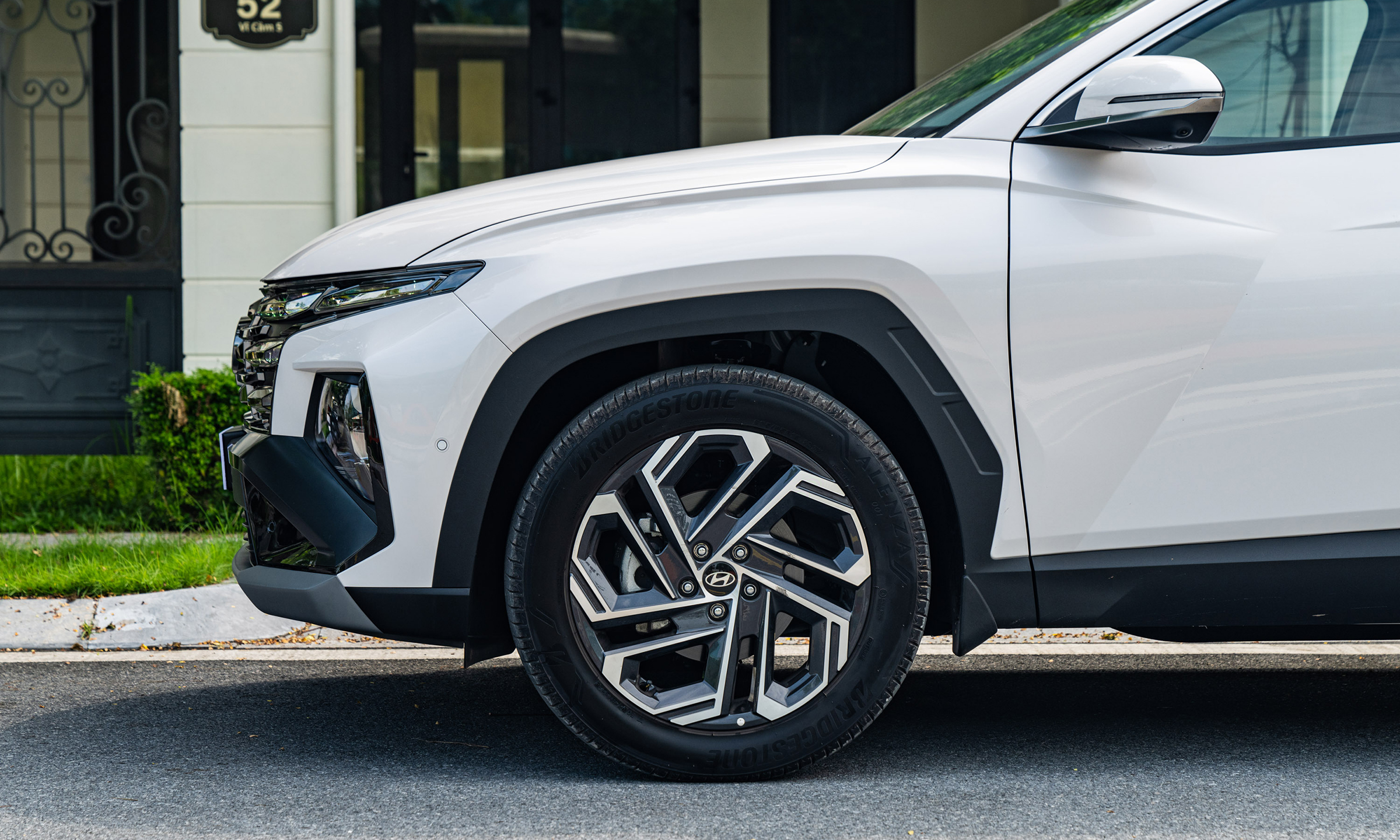 Hyundai-Tucson-FL-2.jpg