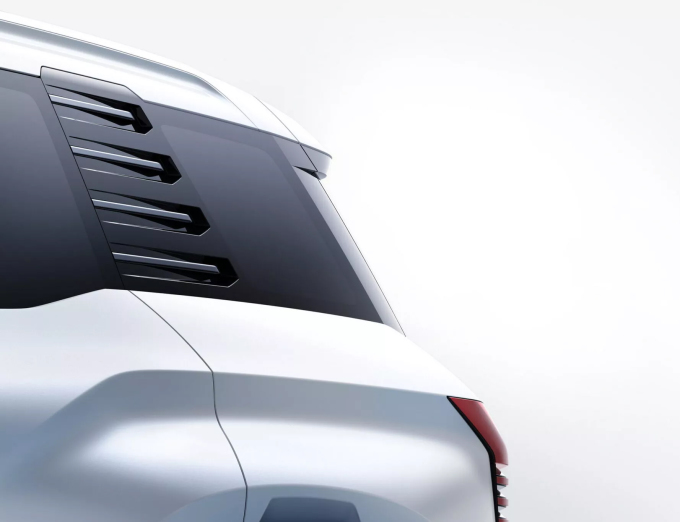 Mitsubishi-3.jpg