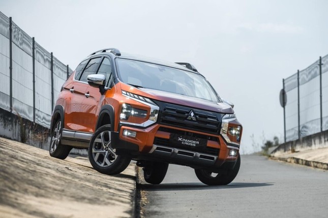 mitsubishi-xpander.jpg