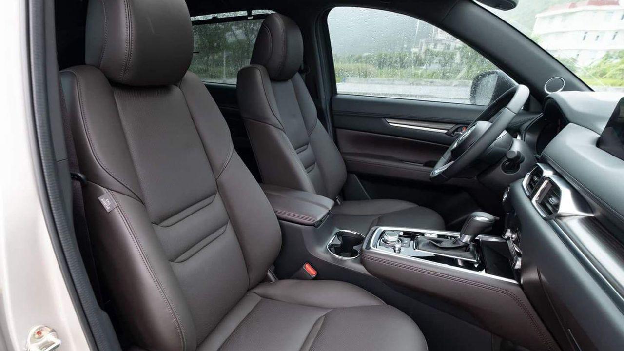 mazda-cx-8-2024-mau-suv-so-huu-nhieu-cong-nghe-ninh-nguoi-dung-6.jpg